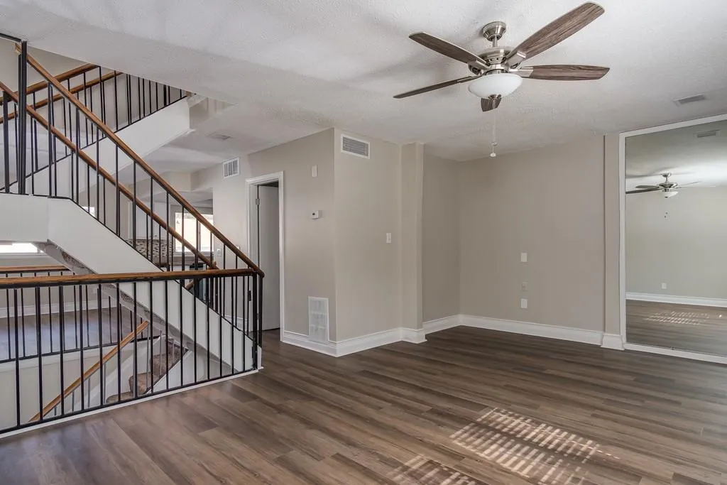 7354 Cardigan Circle, Sandy Springs, Georgia 30328, 3 Bedrooms Bedrooms, ,3 BathroomsBathrooms,Residential,Sold,7354 Cardigan Circle,6685064