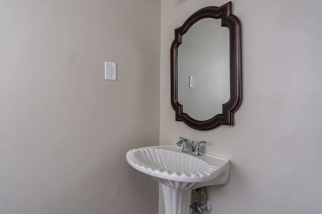 7354 Cardigan Circle, Sandy Springs, Georgia 30328, 3 Bedrooms Bedrooms, ,3 BathroomsBathrooms,Residential,Sold,7354 Cardigan Circle,6685064