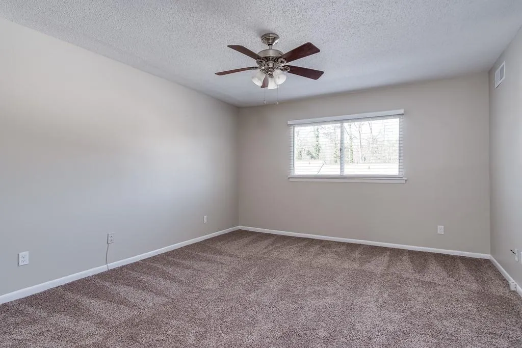 7354 Cardigan Circle, Sandy Springs, Georgia 30328, 3 Bedrooms Bedrooms, ,3 BathroomsBathrooms,Residential,Sold,7354 Cardigan Circle,6685064