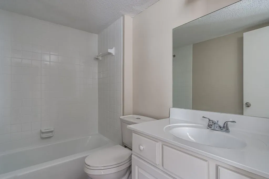 7354 Cardigan Circle, Sandy Springs, Georgia 30328, 3 Bedrooms Bedrooms, ,3 BathroomsBathrooms,Residential,Sold,7354 Cardigan Circle,6685064