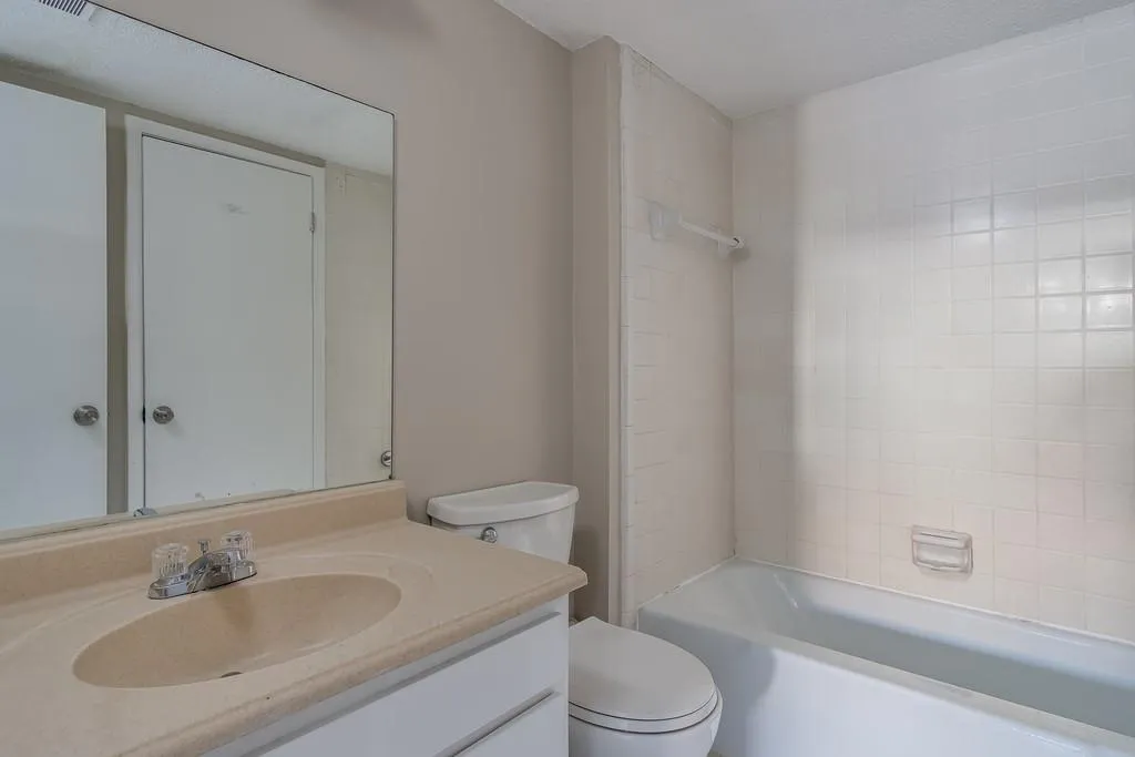 7354 Cardigan Circle, Sandy Springs, Georgia 30328, 3 Bedrooms Bedrooms, ,3 BathroomsBathrooms,Residential,Sold,7354 Cardigan Circle,6685064