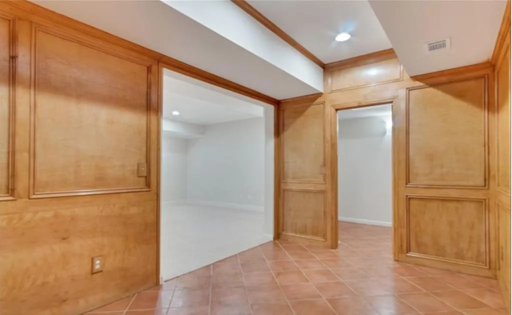 330 Wynland Trace, Sandy Springs, Georgia 30350, 5 Bedrooms Bedrooms, ,6 BathroomsBathrooms,Residential,Sold,330 Wynland Trace,6733719