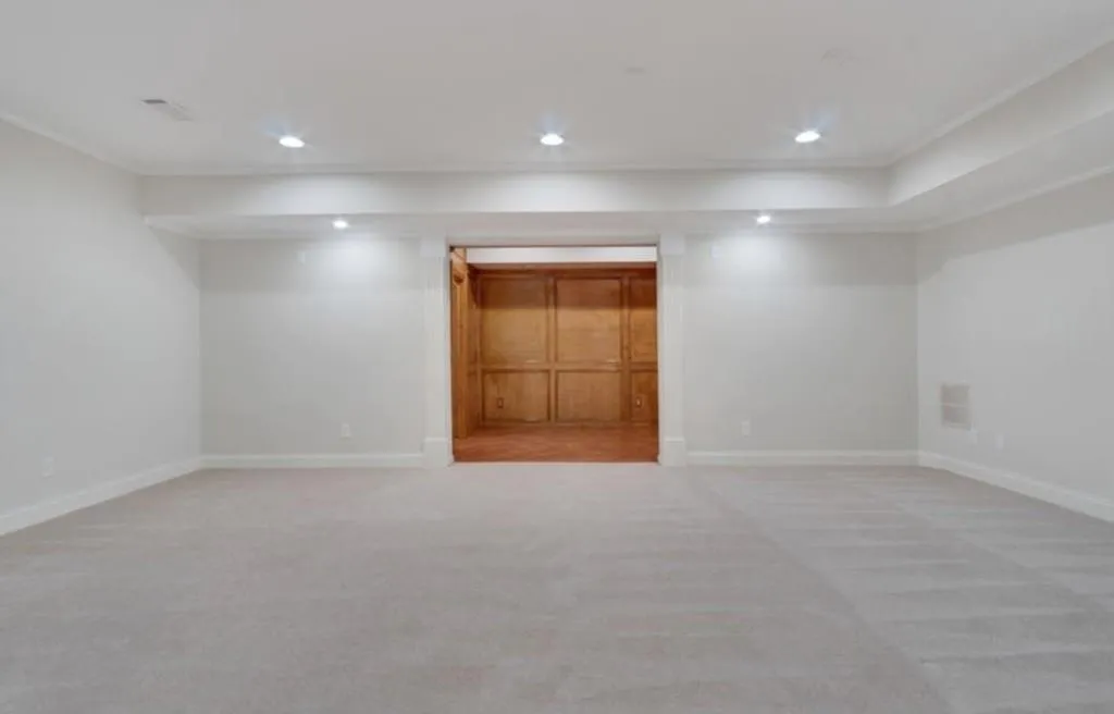 330 Wynland Trace, Sandy Springs, Georgia 30350, 5 Bedrooms Bedrooms, ,6 BathroomsBathrooms,Residential,Sold,330 Wynland Trace,6733719