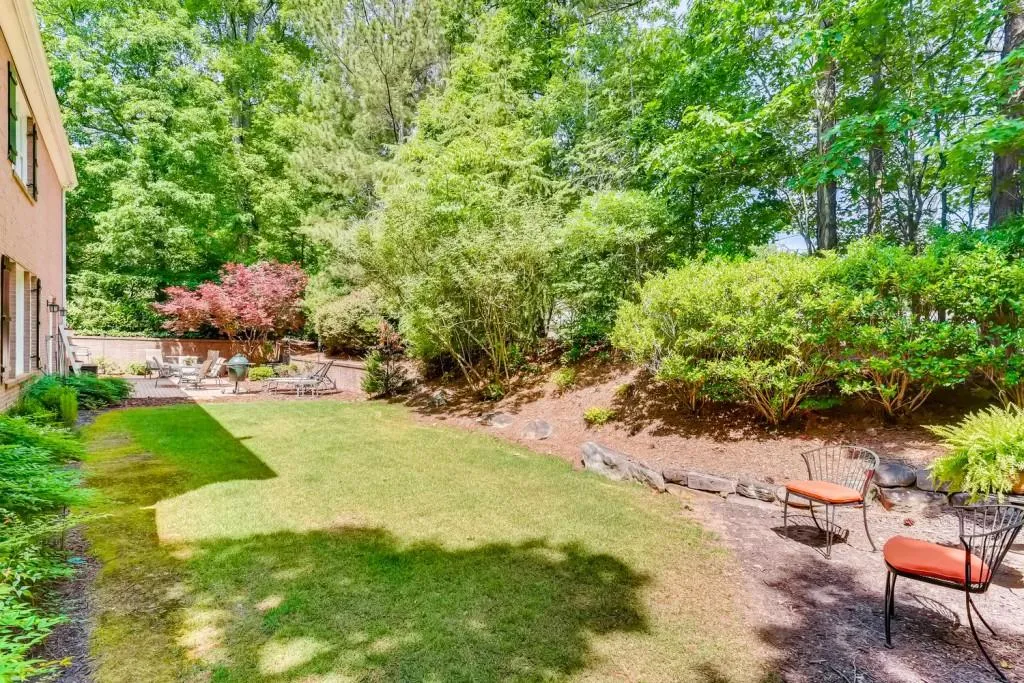 330 Wynland Trace, Sandy Springs, Georgia 30350, 5 Bedrooms Bedrooms, ,6 BathroomsBathrooms,Residential,Sold,330 Wynland Trace,6733719