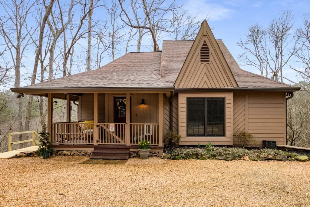 8271 Ison Road, Sandy Springs, Georgia 30350, 3 Bedrooms Bedrooms, ,3 BathroomsBathrooms,Residential,Sold,8271 Ison Road,7179688