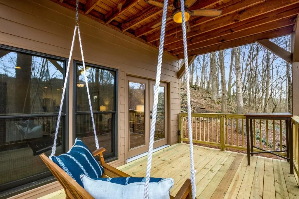 8271 Ison Road, Sandy Springs, Georgia 30350, 3 Bedrooms Bedrooms, ,3 BathroomsBathrooms,Residential,Sold,8271 Ison Road,7179688