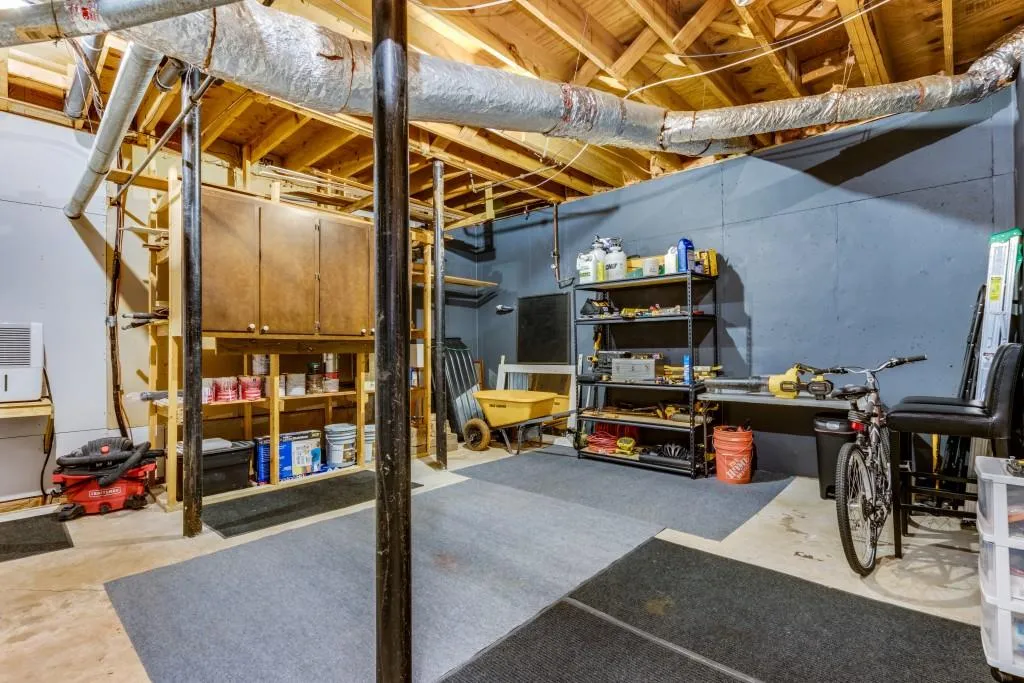 8271 Ison Road, Sandy Springs, Georgia 30350, 3 Bedrooms Bedrooms, ,3 BathroomsBathrooms,Residential,Sold,8271 Ison Road,7179688