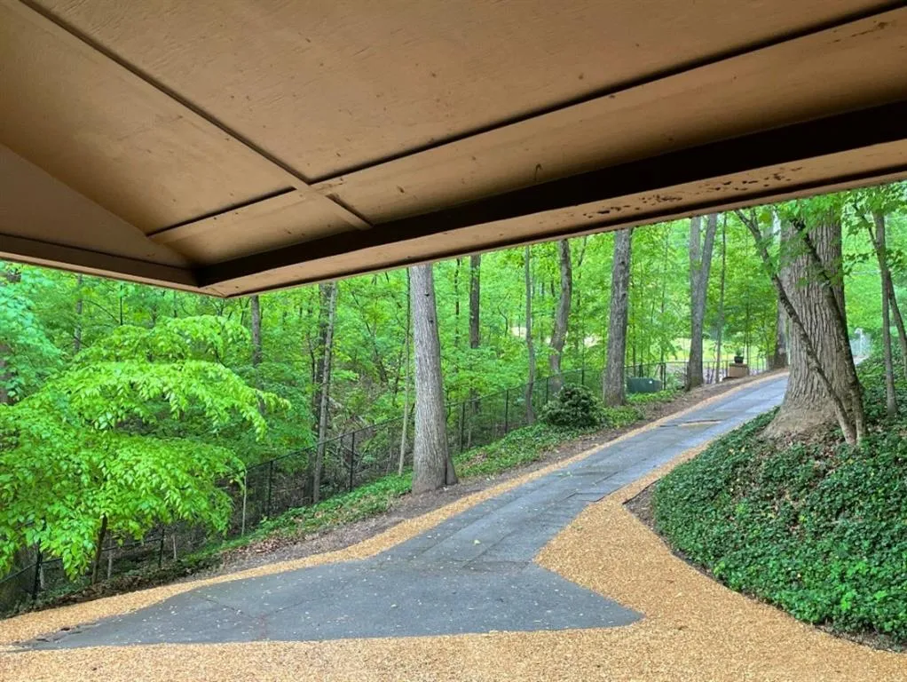 8271 Ison Road, Sandy Springs, Georgia 30350, 3 Bedrooms Bedrooms, ,3 BathroomsBathrooms,Residential,Sold,8271 Ison Road,7179688