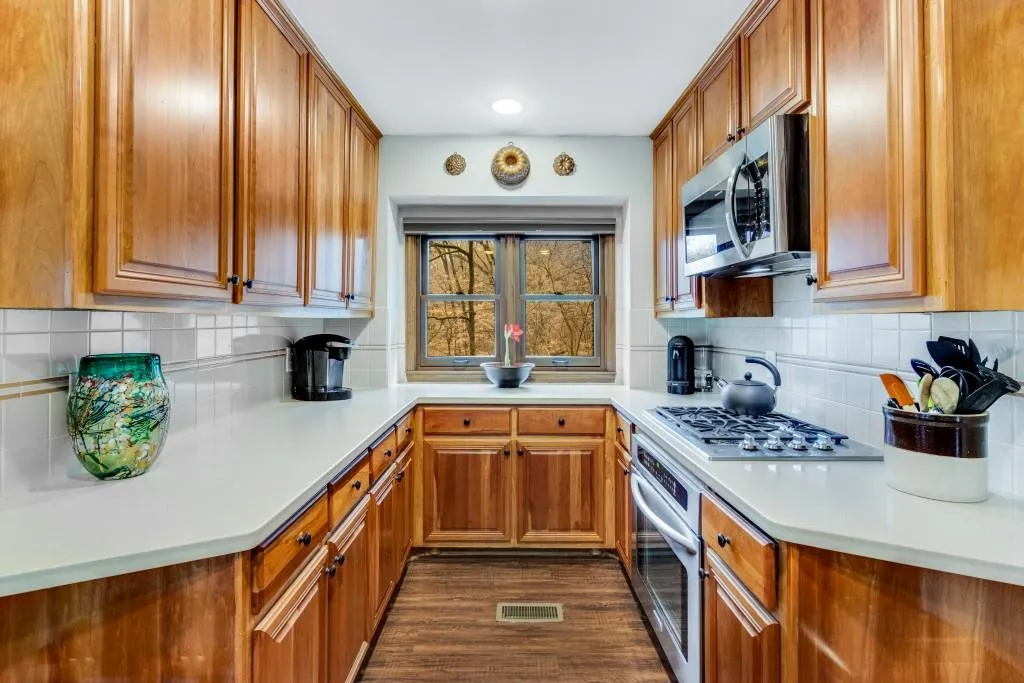 8271 Ison Road, Sandy Springs, Georgia 30350, 3 Bedrooms Bedrooms, ,3 BathroomsBathrooms,Residential,Sold,8271 Ison Road,7179688