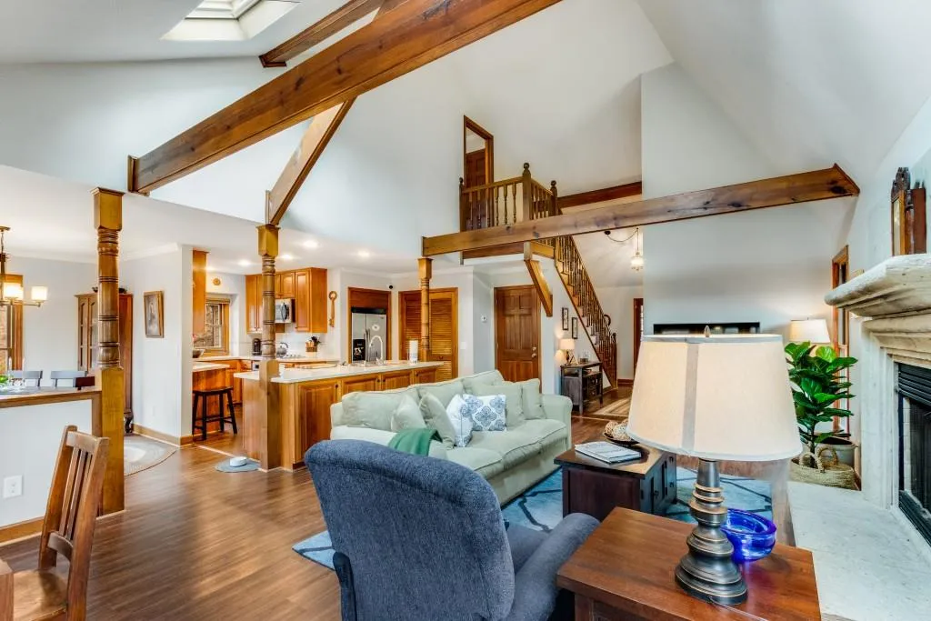 8271 Ison Road, Sandy Springs, Georgia 30350, 3 Bedrooms Bedrooms, ,3 BathroomsBathrooms,Residential,Sold,8271 Ison Road,7179688