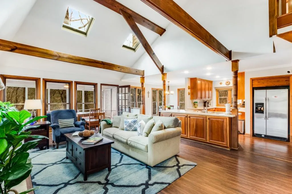 8271 Ison Road, Sandy Springs, Georgia 30350, 3 Bedrooms Bedrooms, ,3 BathroomsBathrooms,Residential,Sold,8271 Ison Road,7179688