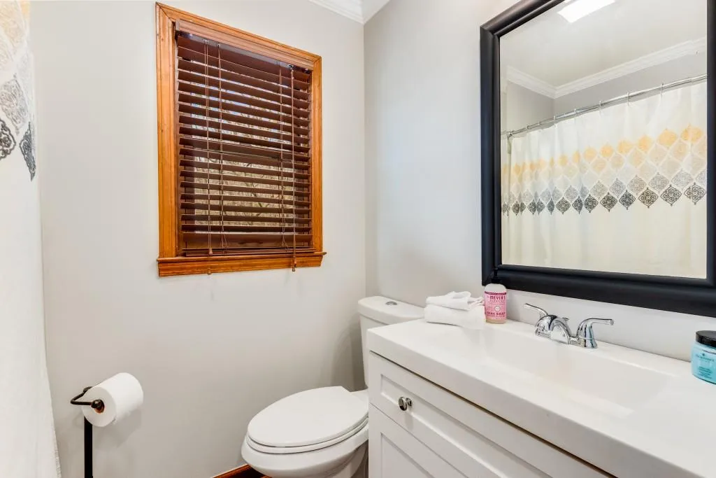 8271 Ison Road, Sandy Springs, Georgia 30350, 3 Bedrooms Bedrooms, ,3 BathroomsBathrooms,Residential,Sold,8271 Ison Road,7179688