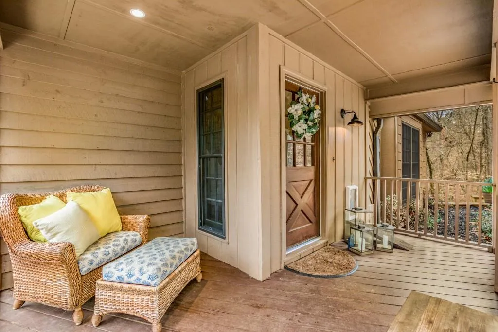 8271 Ison Road, Sandy Springs, Georgia 30350, 3 Bedrooms Bedrooms, ,3 BathroomsBathrooms,Residential,Sold,8271 Ison Road,7179688