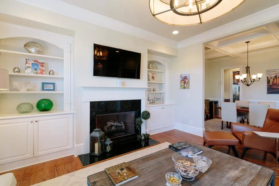 330 Mystic Ridge Lane, Atlanta, Georgia 30342, 4 Bedrooms Bedrooms, ,3 BathroomsBathrooms,Residential,Sold,330 Mystic Ridge Lane,5641913