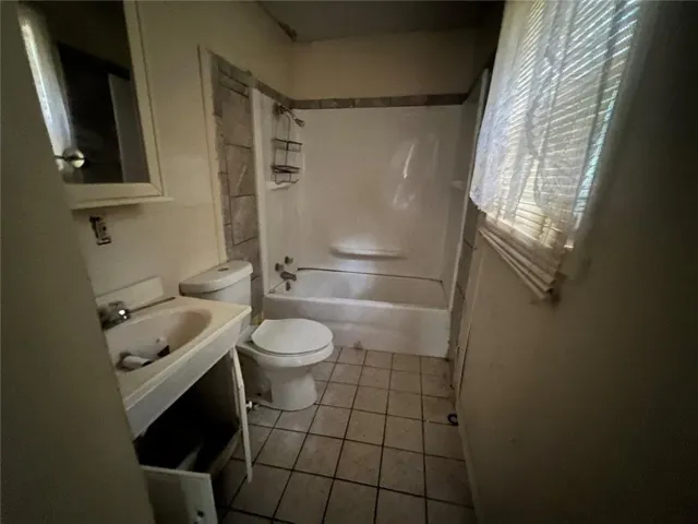 1170