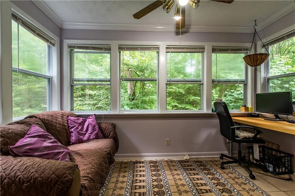 5147 Roswell Road Unit 5, Atlanta, Georgia 30342, 2 Bedrooms Bedrooms, ,1 BathroomBathrooms,Residential,Sold,5147 Roswell Road Unit 5,5873791