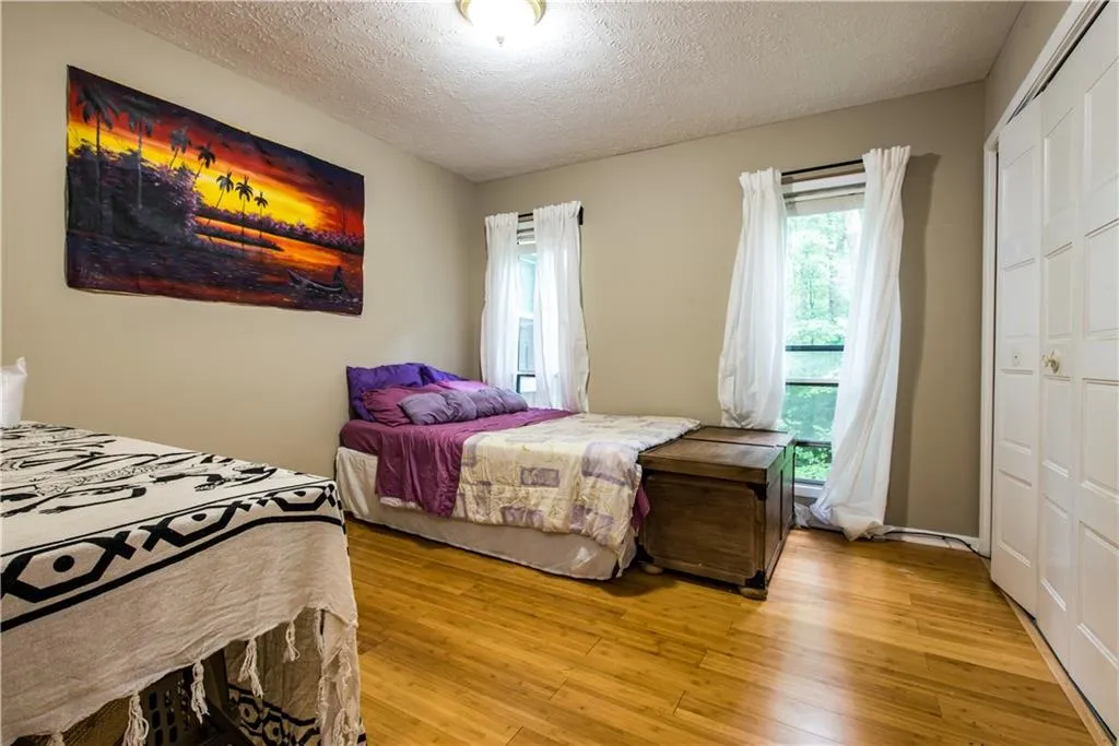 5147 Roswell Road Unit 5, Atlanta, Georgia 30342, 2 Bedrooms Bedrooms, ,1 BathroomBathrooms,Residential,Sold,5147 Roswell Road Unit 5,5873791