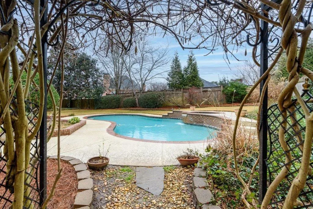 610 Saddleview Court, Atlanta, Georgia 30350, 5 Bedrooms Bedrooms, ,4 BathroomsBathrooms,Residential,Sold,610 Saddleview Court,6989088