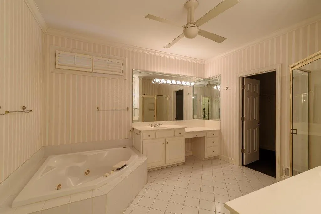 610 Saddleview Court, Atlanta, Georgia 30350, 5 Bedrooms Bedrooms, ,4 BathroomsBathrooms,Residential,Sold,610 Saddleview Court,6989088