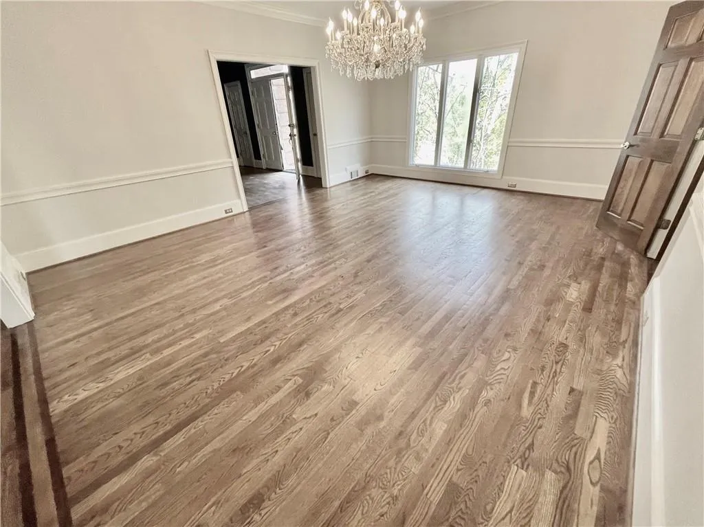 1835 Brandon Hall Drive, Sandy Springs, Georgia 30350, 6 Bedrooms Bedrooms, ,4 BathroomsBathrooms,Residential,Sold,1835 Brandon Hall Drive,7365212