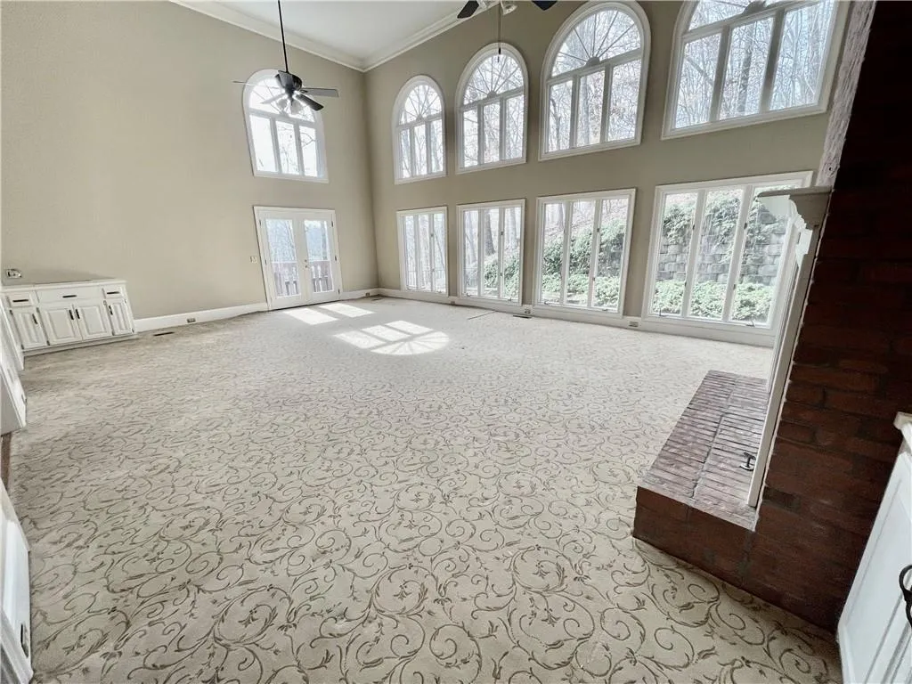 1835 Brandon Hall Drive, Sandy Springs, Georgia 30350, 6 Bedrooms Bedrooms, ,4 BathroomsBathrooms,Residential,Sold,1835 Brandon Hall Drive,7365212