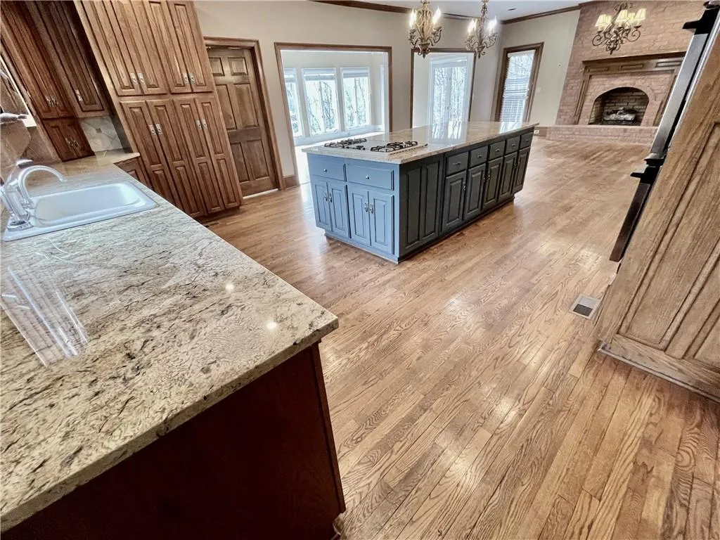 1835 Brandon Hall Drive, Sandy Springs, Georgia 30350, 6 Bedrooms Bedrooms, ,4 BathroomsBathrooms,Residential,Sold,1835 Brandon Hall Drive,7365212