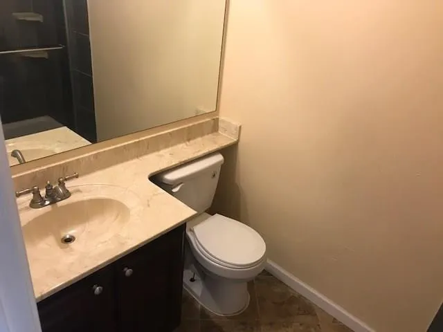 6900 Roswell Road Unit B6, Atlanta, Georgia 30328, 2 Bedrooms Bedrooms, ,2 BathroomsBathrooms,Residential,Sold,6900 Roswell Road Unit B6,6042688