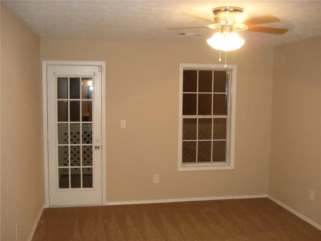 710 Vicksburg Place, Atlanta, Georgia 30350, 3 Bedrooms Bedrooms, ,2 BathroomsBathrooms,Residential,Sold,710 Vicksburg Place,5604639