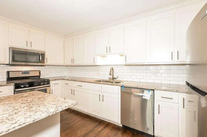 7127 Riverside Drive, Atlanta, Georgia 30328, 5 Bedrooms Bedrooms, ,3 BathroomsBathrooms,Residential,For Sale,7127 Riverside Drive,7714704