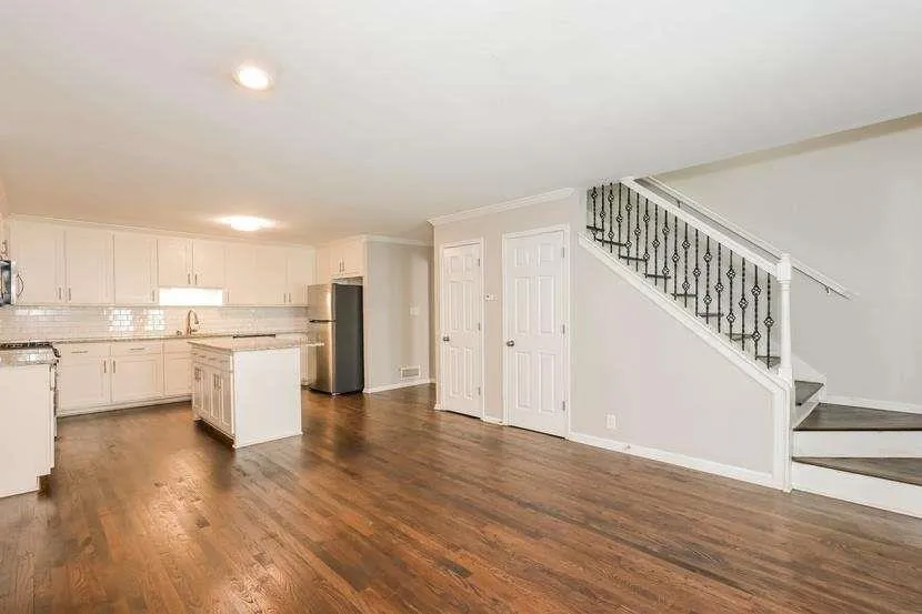 7127 Riverside Drive, Atlanta, Georgia 30328, 5 Bedrooms Bedrooms, ,3 BathroomsBathrooms,Residential,For Sale,7127 Riverside Drive,7714704