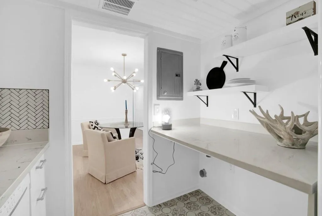 6851 Roswell Road Unit H-31, Sandy Springs, Georgia 30328, 2 Bedrooms Bedrooms, ,2 BathroomsBathrooms,Residential,Sold,6851 Roswell Road Unit H-31,7084211