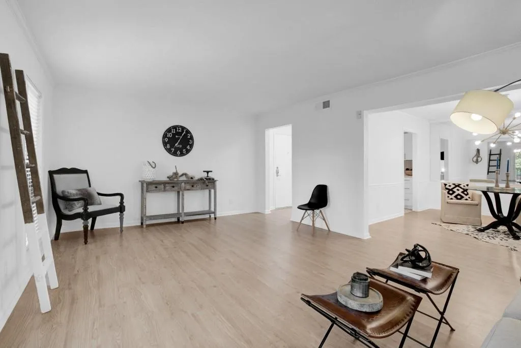 6851 Roswell Road Unit H-31, Sandy Springs, Georgia 30328, 2 Bedrooms Bedrooms, ,2 BathroomsBathrooms,Residential,Sold,6851 Roswell Road Unit H-31,7084211