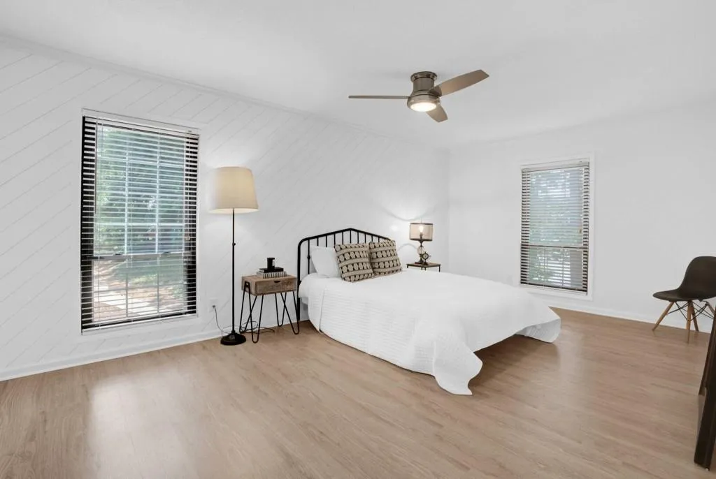 6851 Roswell Road Unit H-31, Sandy Springs, Georgia 30328, 2 Bedrooms Bedrooms, ,2 BathroomsBathrooms,Residential,Sold,6851 Roswell Road Unit H-31,7084211