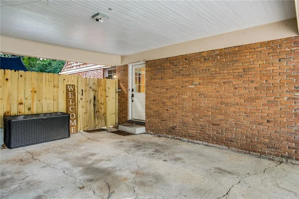 232 Underwood Drive, Sandy Springs, Georgia 30328, 4 Bedrooms Bedrooms, ,3 BathroomsBathrooms,Residential,Sold,232 Underwood Drive,7267501