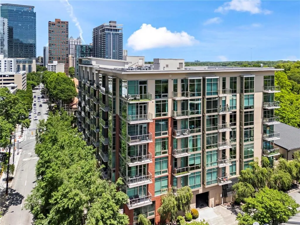 905 Juniper Street Ne Unit 808, Atlanta, Georgia 30309, 2 Bedrooms Bedrooms, ,2 BathroomsBathrooms,Residential,For Sale,905 Juniper Street Ne Unit 808,7577990