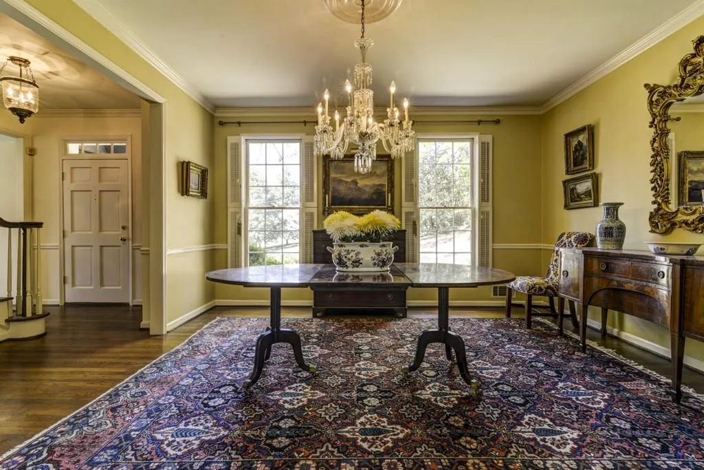 4369 N Elizabeth Lane Se, Atlanta, Georgia 30339, 4 Bedrooms Bedrooms, ,3 BathroomsBathrooms,Residential,Sold,4369 N Elizabeth Lane Se,5837160