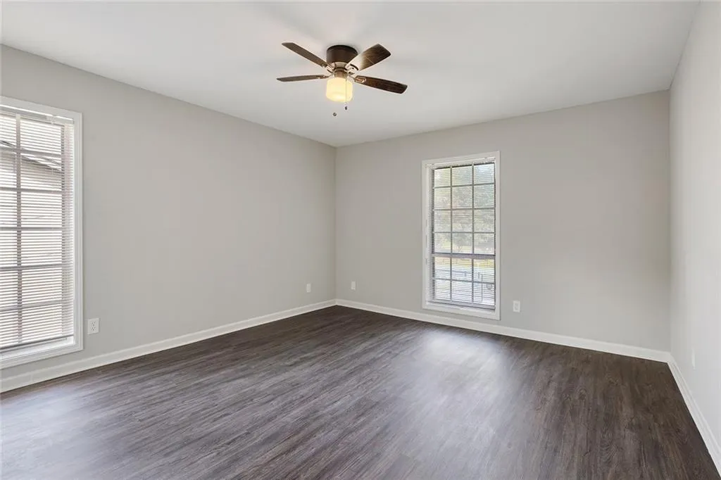 6851 Roswell Road Unit J22, Sandy Springs, Georgia 30328, 1 Bedroom Bedrooms, ,1 BathroomBathrooms,Residential,Sold,6851 Roswell Road Unit J22,6780548