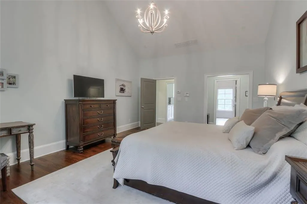 4805 Lafayette Court, Sandy Springs, Georgia 30327, 6 Bedrooms Bedrooms, ,6 BathroomsBathrooms,Residential,Sold,4805 Lafayette Court,6744268