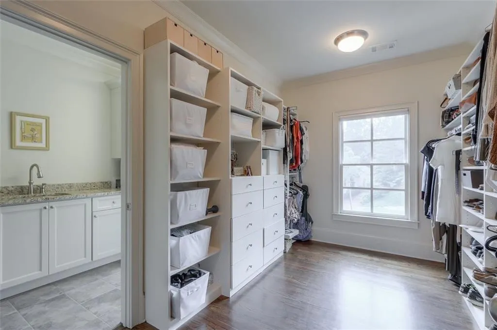 4805 Lafayette Court, Sandy Springs, Georgia 30327, 6 Bedrooms Bedrooms, ,6 BathroomsBathrooms,Residential,Sold,4805 Lafayette Court,6744268