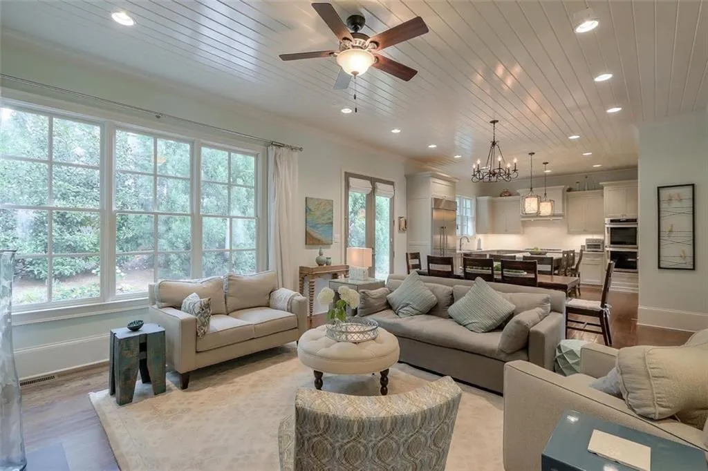 4805 Lafayette Court, Sandy Springs, Georgia 30327, 6 Bedrooms Bedrooms, ,6 BathroomsBathrooms,Residential,Sold,4805 Lafayette Court,6744268