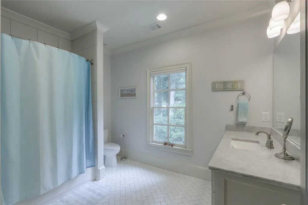 4805 Lafayette Court, Sandy Springs, Georgia 30327, 6 Bedrooms Bedrooms, ,6 BathroomsBathrooms,Residential,Sold,4805 Lafayette Court,6744268