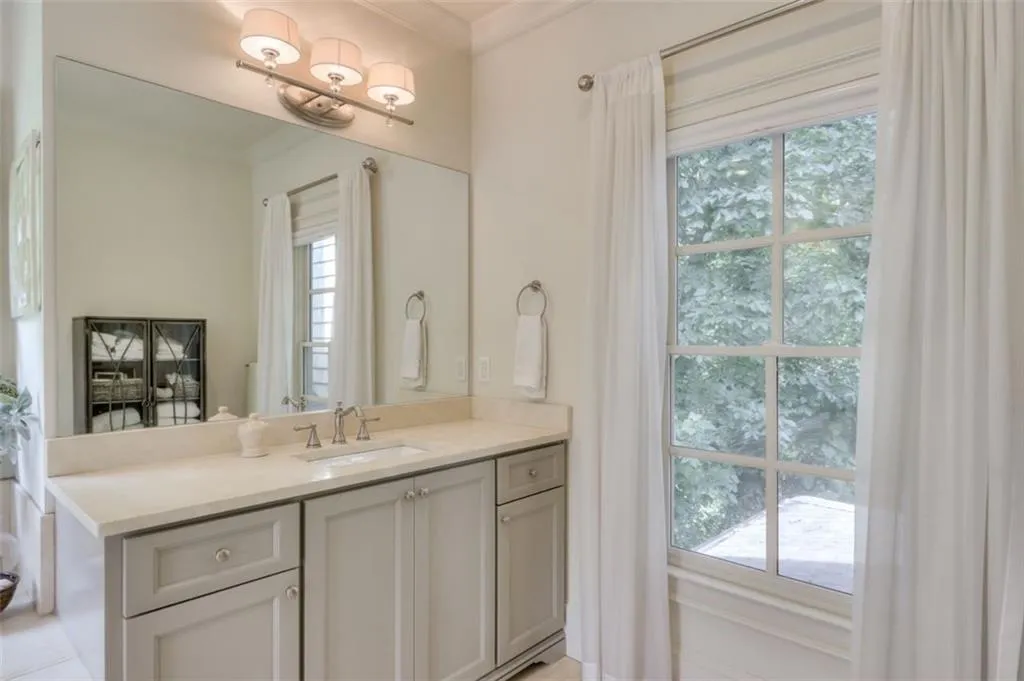 4805 Lafayette Court, Sandy Springs, Georgia 30327, 6 Bedrooms Bedrooms, ,6 BathroomsBathrooms,Residential,Sold,4805 Lafayette Court,6744268