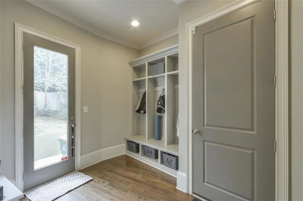 4805 Lafayette Court, Sandy Springs, Georgia 30327, 6 Bedrooms Bedrooms, ,6 BathroomsBathrooms,Residential,Sold,4805 Lafayette Court,6744268