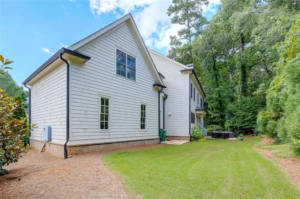 4805 Lafayette Court, Sandy Springs, Georgia 30327, 6 Bedrooms Bedrooms, ,6 BathroomsBathrooms,Residential,Sold,4805 Lafayette Court,6744268