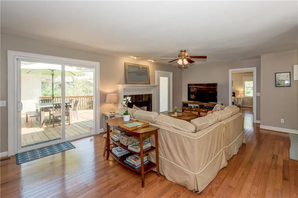 1652 Tryon Road Ne, Brookhaven, Georgia 30319, 4 Bedrooms Bedrooms, ,2 BathroomsBathrooms,Residential,Sold,1652 Tryon Road Ne,5825304
