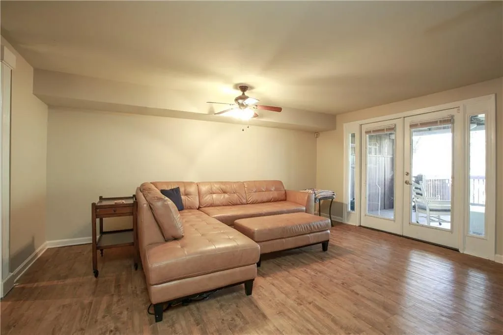 520 Brantley Road, Sandy Springs, Georgia 30350, 3 Bedrooms Bedrooms, ,3 BathroomsBathrooms,Residential,Sold,520 Brantley Road,5981767