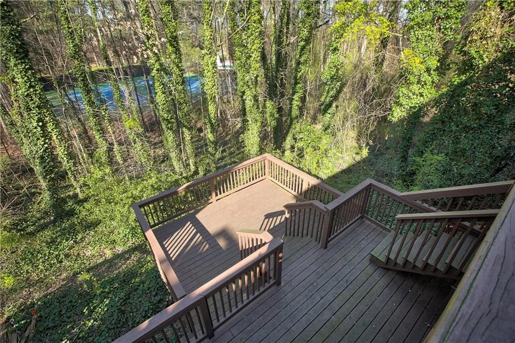 520 Brantley Road, Sandy Springs, Georgia 30350, 3 Bedrooms Bedrooms, ,3 BathroomsBathrooms,Residential,Sold,520 Brantley Road,5981767