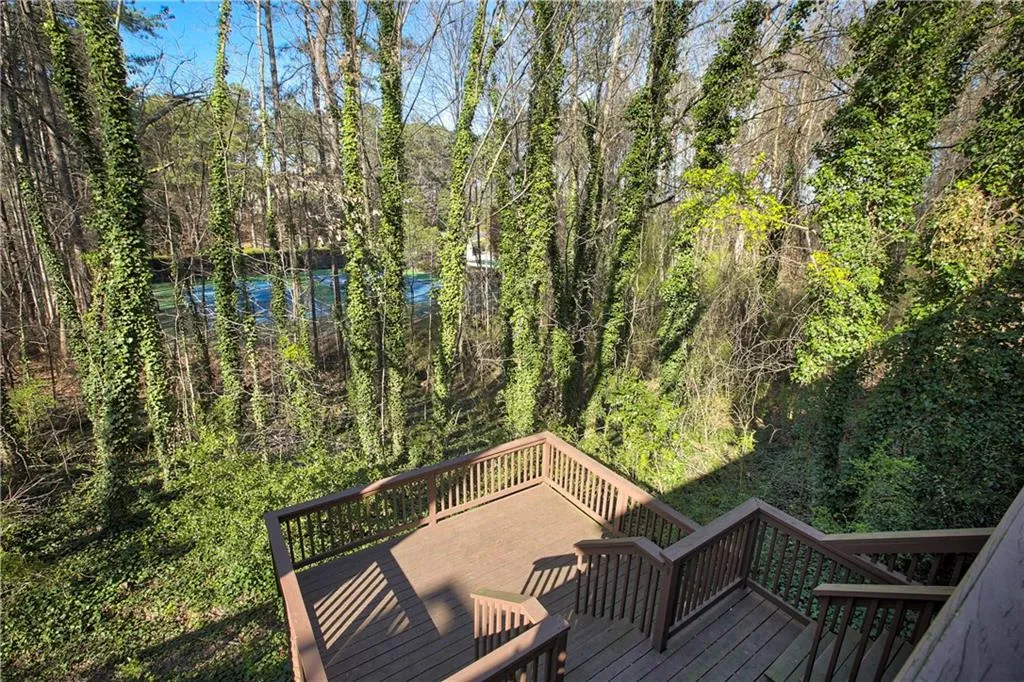 520 Brantley Road, Sandy Springs, Georgia 30350, 3 Bedrooms Bedrooms, ,3 BathroomsBathrooms,Residential,Sold,520 Brantley Road,5981767