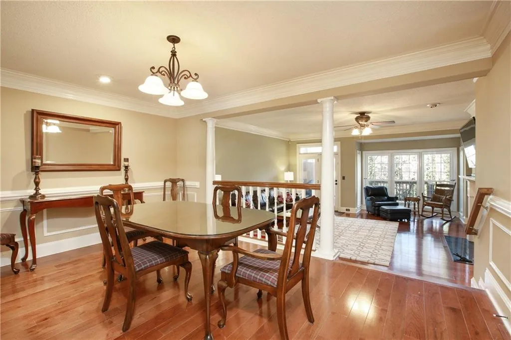 520 Brantley Road, Sandy Springs, Georgia 30350, 3 Bedrooms Bedrooms, ,3 BathroomsBathrooms,Residential,Sold,520 Brantley Road,5981767