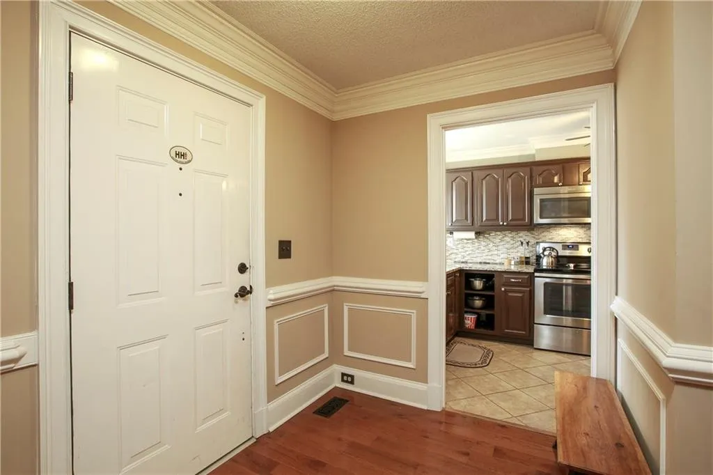 520 Brantley Road, Sandy Springs, Georgia 30350, 3 Bedrooms Bedrooms, ,3 BathroomsBathrooms,Residential,Sold,520 Brantley Road,5981767